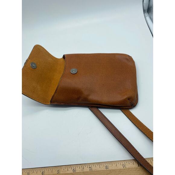 Most Wanted USA,Tan Genuine‎ Leather Crossbody Phone Bag southwest embroidered. - Picture 6 of 9